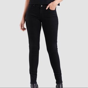 Levi signature black skinny jeans